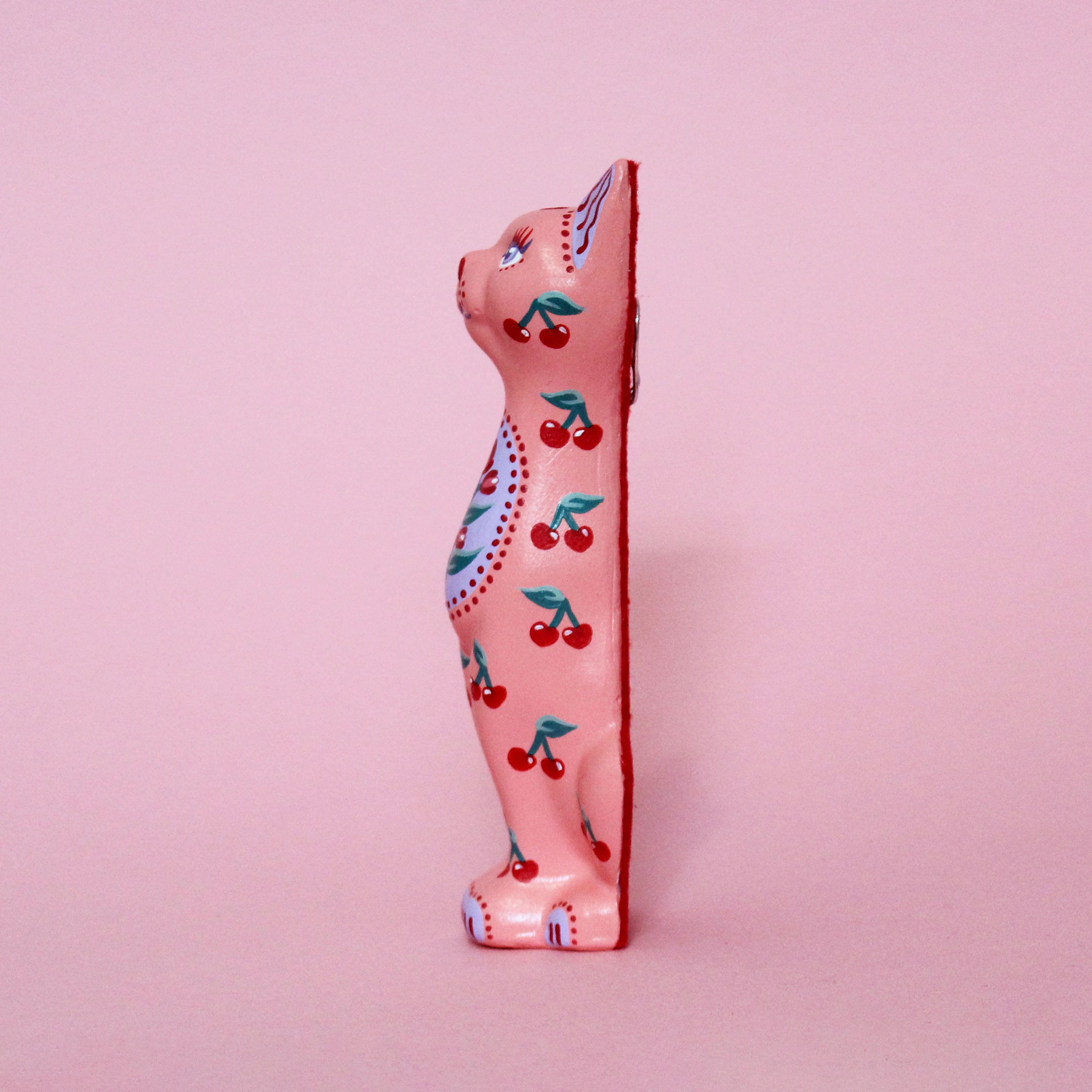 Kitschy Kitten Wall Hanging