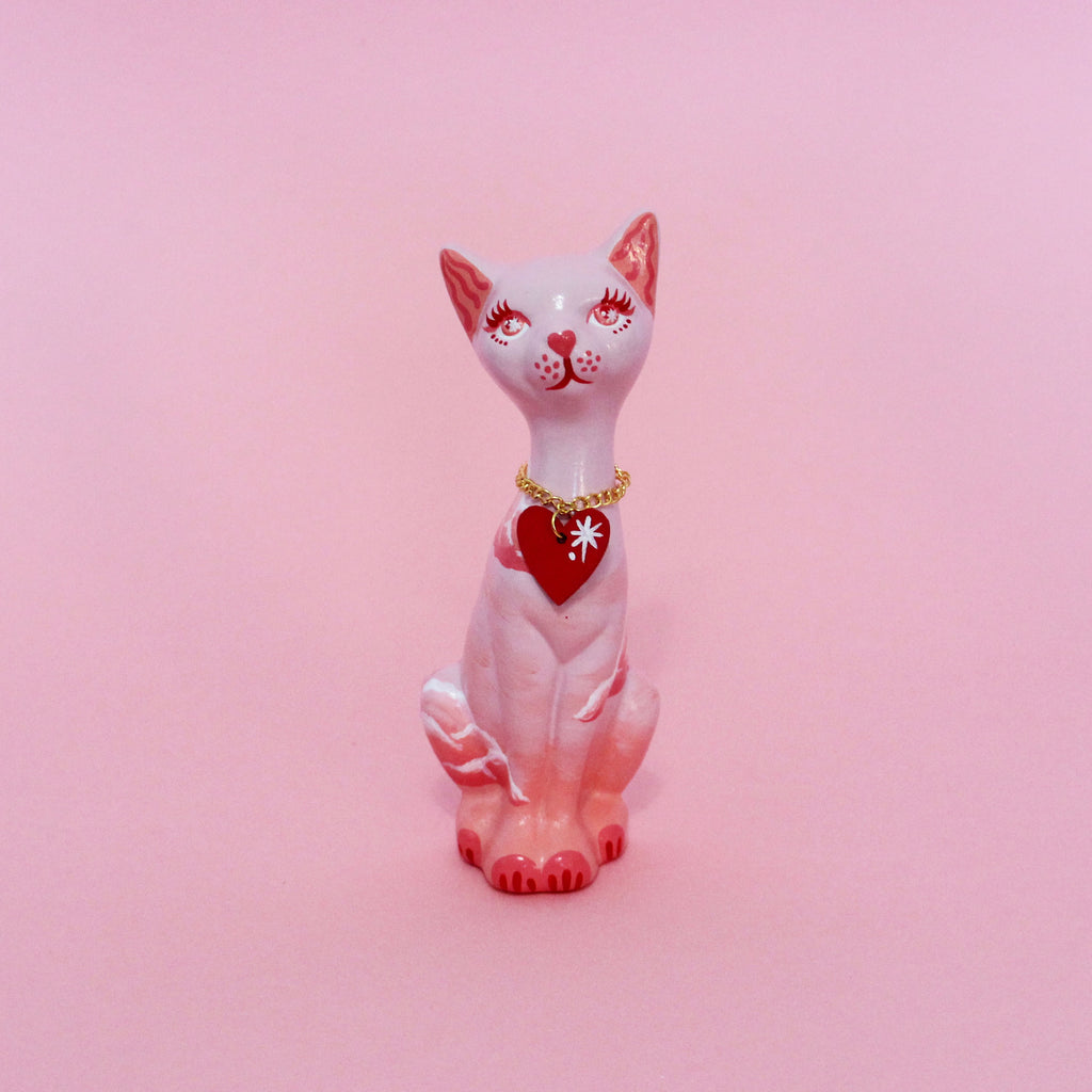Valentines Kitschy Kitten Wall Hanging, Pink With Pink Clouds