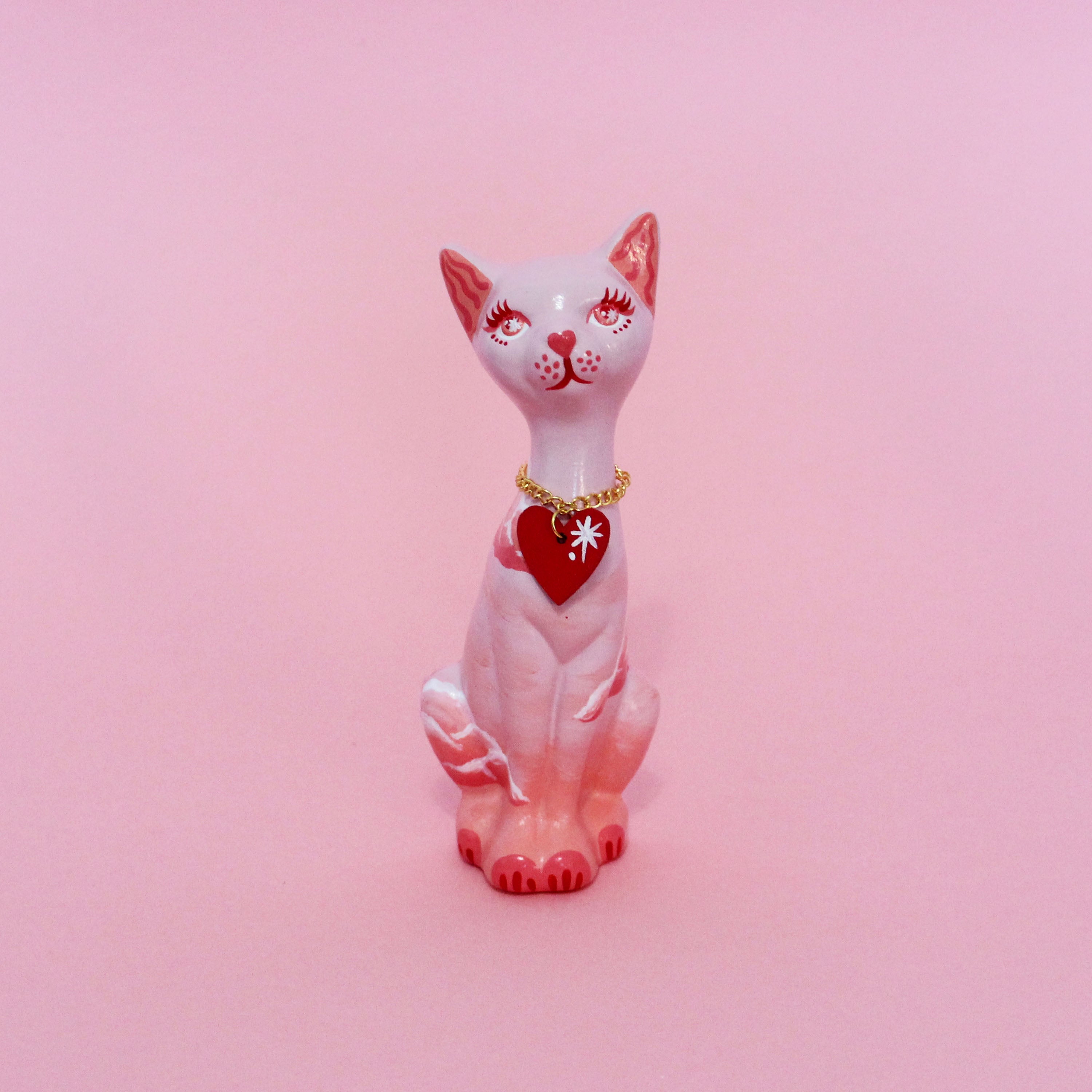 Valentines Kitschy Kitten Wall Hanging, Pink With Pink Clouds