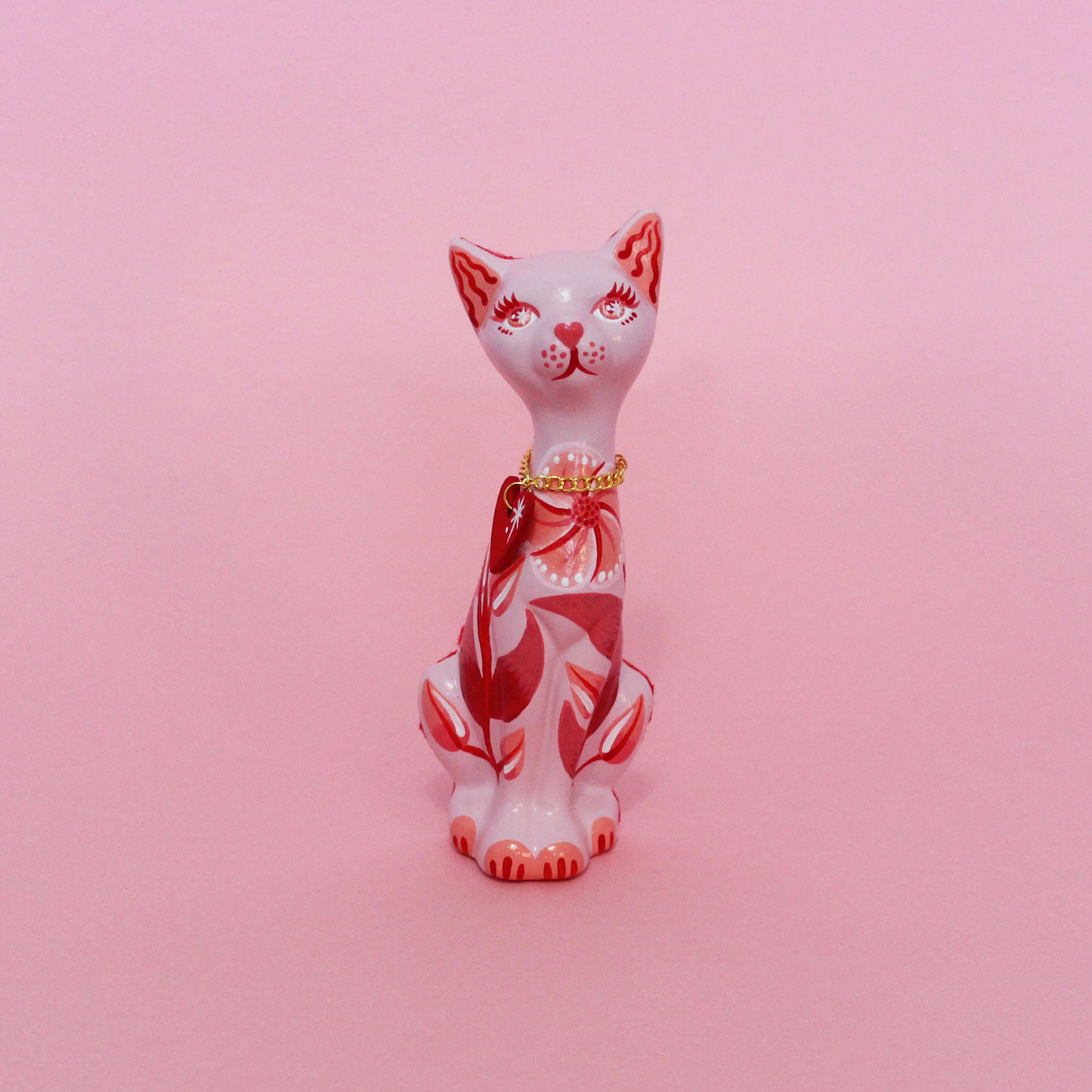 Valentines Kitschy Kitten Wall Hanging, Pink With Pink and Red Florals