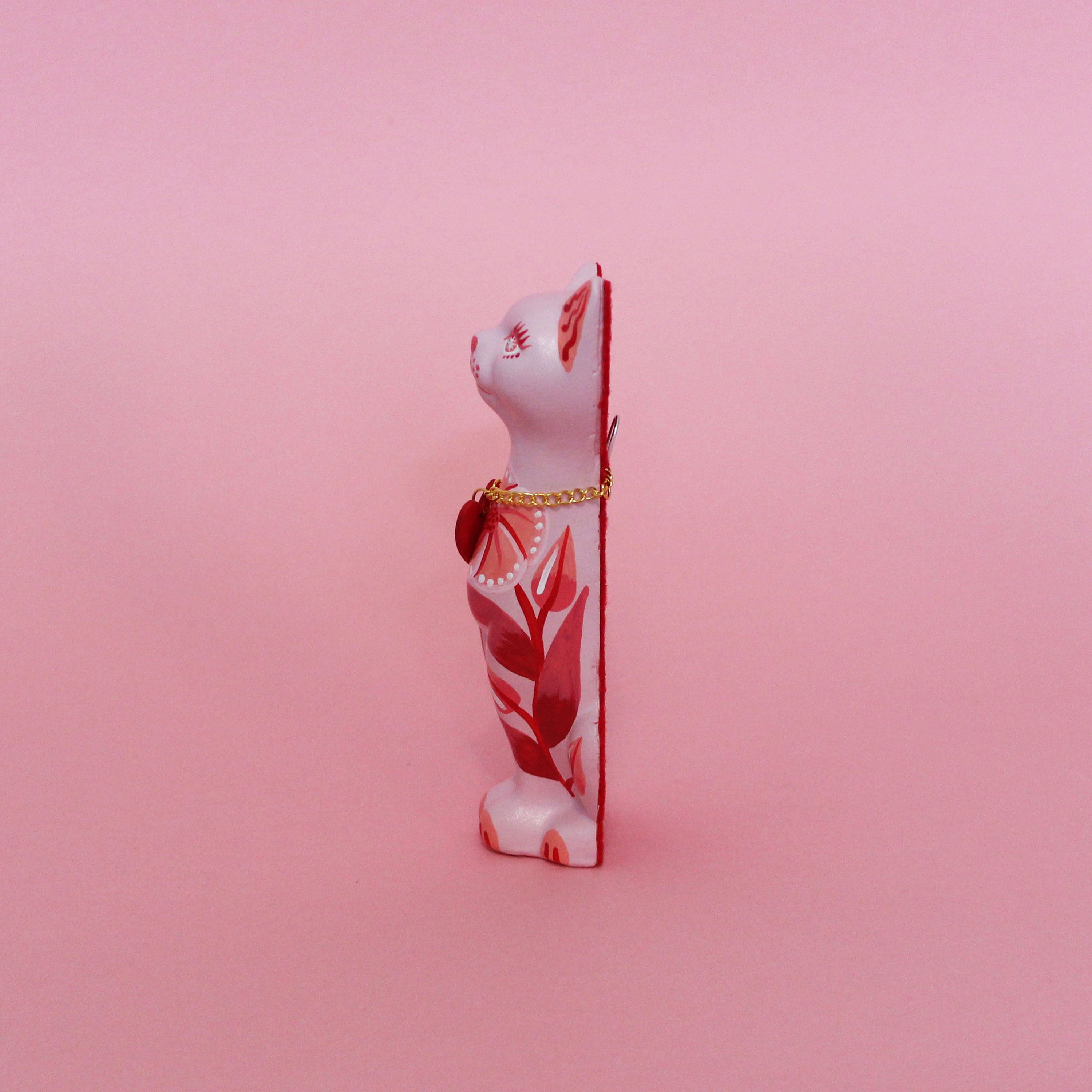 Valentines Kitschy Kitten Wall Hanging, Pink With Pink and Red Florals