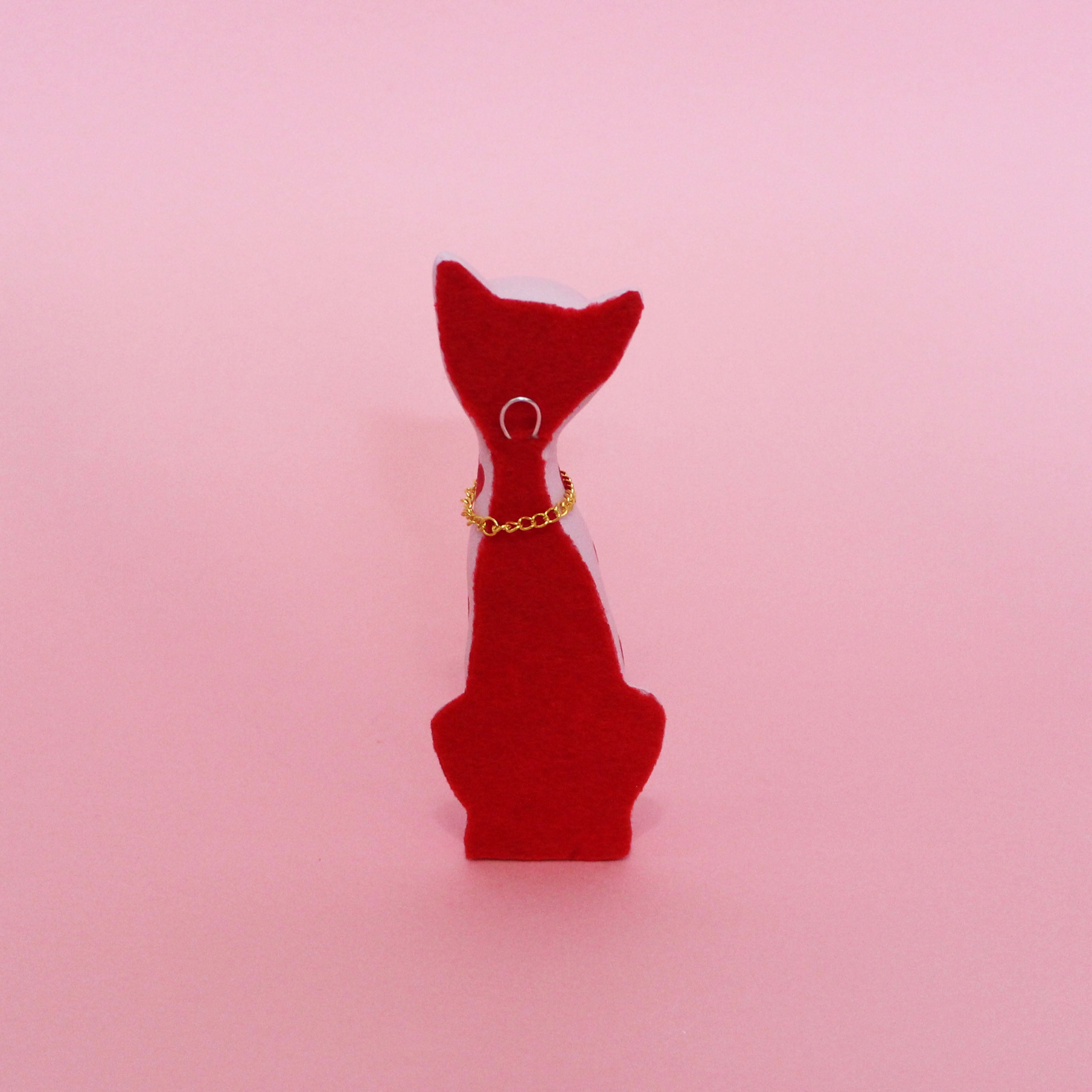 Valentines Kitschy Kitten Wall Hanging, Pink With Pink and Red Florals
