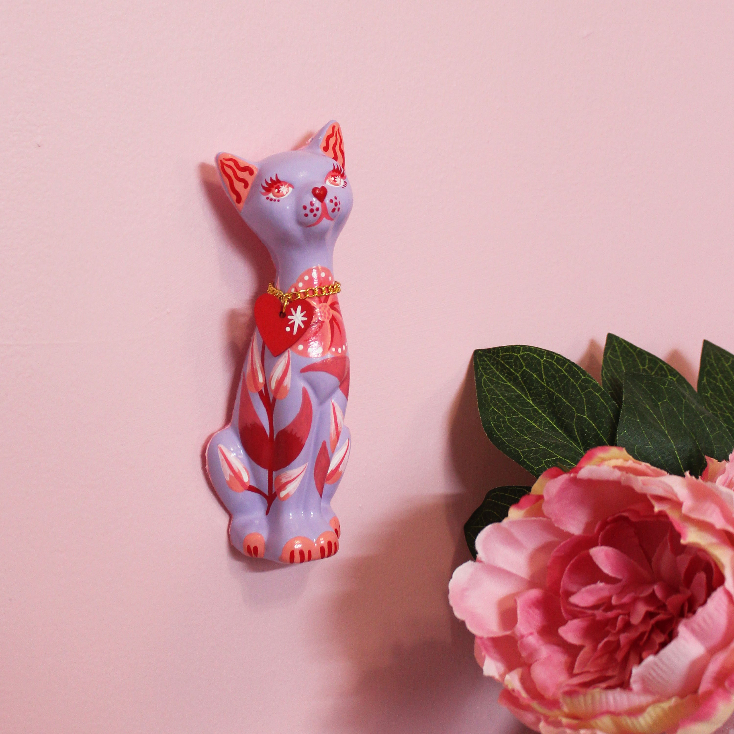 Valentines Kitschy Kitten Wall Hanging, Purple With Pink Florals