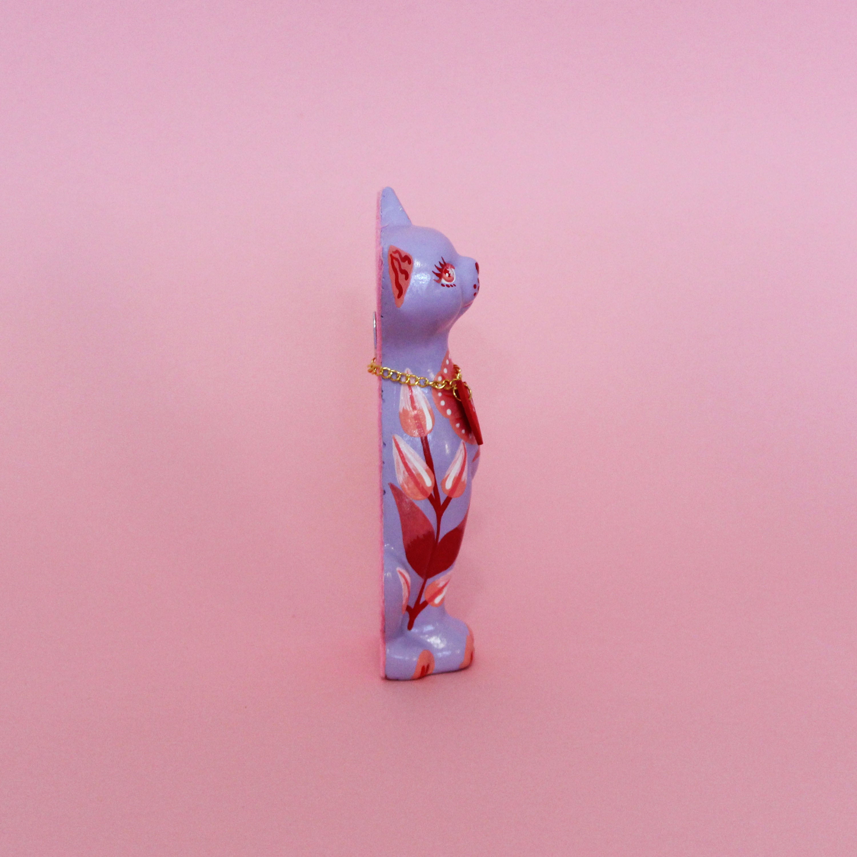 Valentines Kitschy Kitten Wall Hanging, Purple With Pink Florals