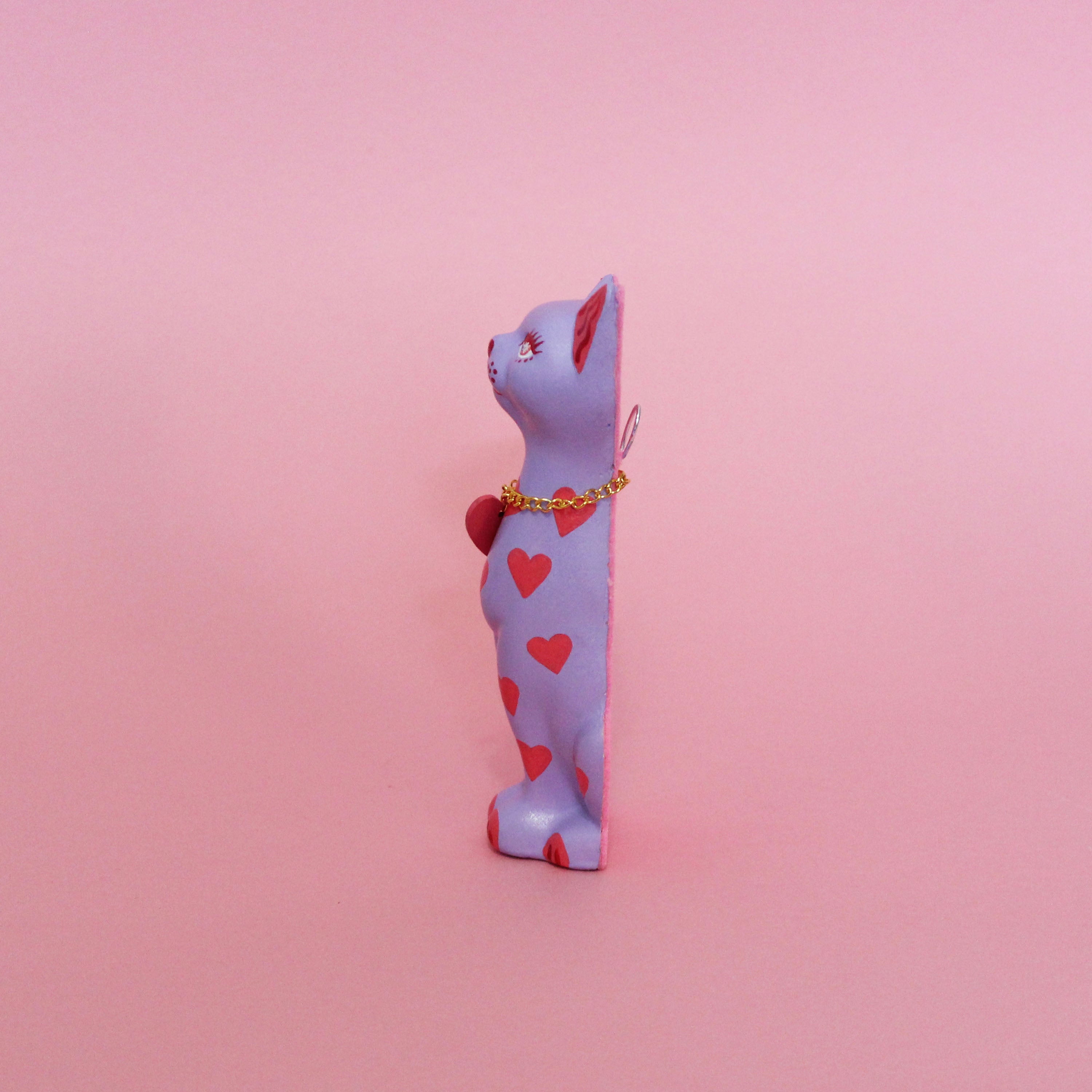 Valentines Kitschy Kitten Wall Hanging, Purple With Pink Hearts