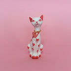 Valentines Kitschy Kitten Wall Hanging, White With Pink Hearts