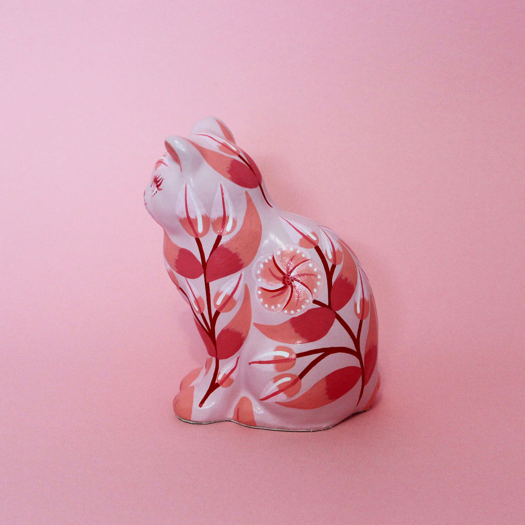 Large Kitschy Cat in Pink