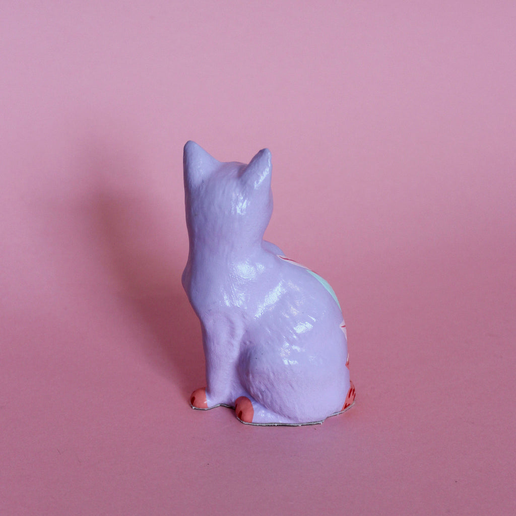 Small Sitting Kitschy Cat in Purple