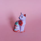 Small Sitting Kitschy Cat in Purple